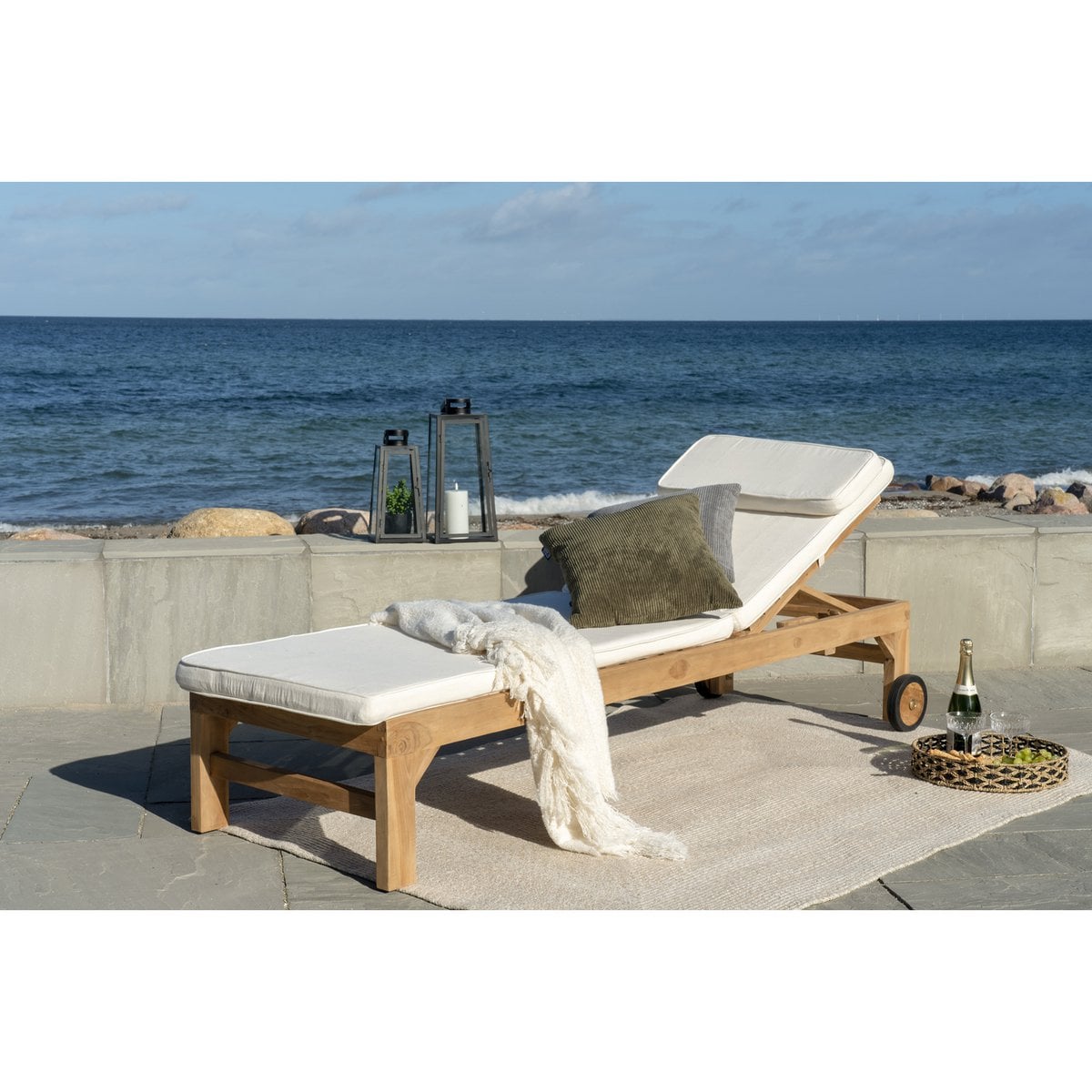 Teppich aus recyceltem PET sand, 140 × 200 cm | VIA X SELECTION