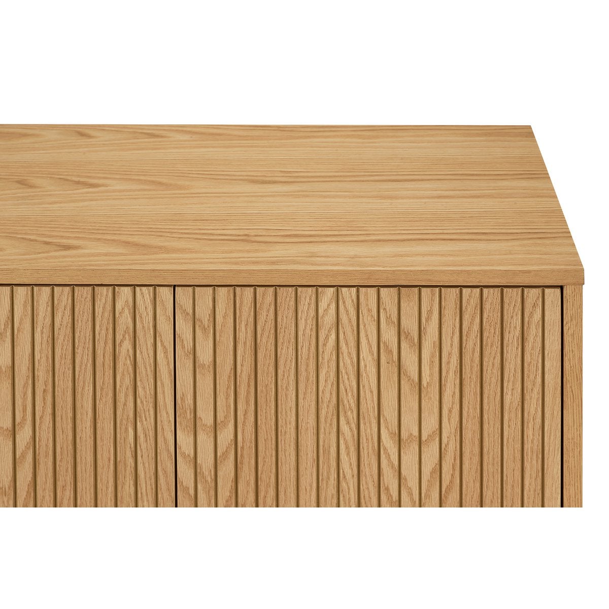Hohe Kommode mit Eichenfront, 40 × 80 × 110 cm | VIA X SELECTION