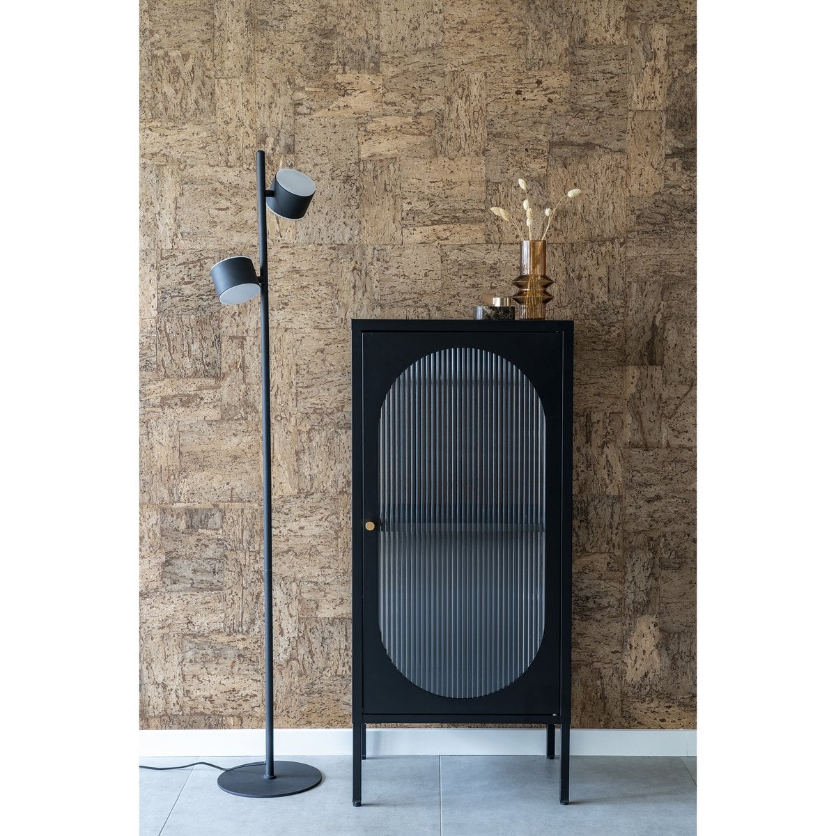 Vitrinenschrank schwarz mit Riffelglas, 50 × 35 × 110 cm | VIA X SELECTION