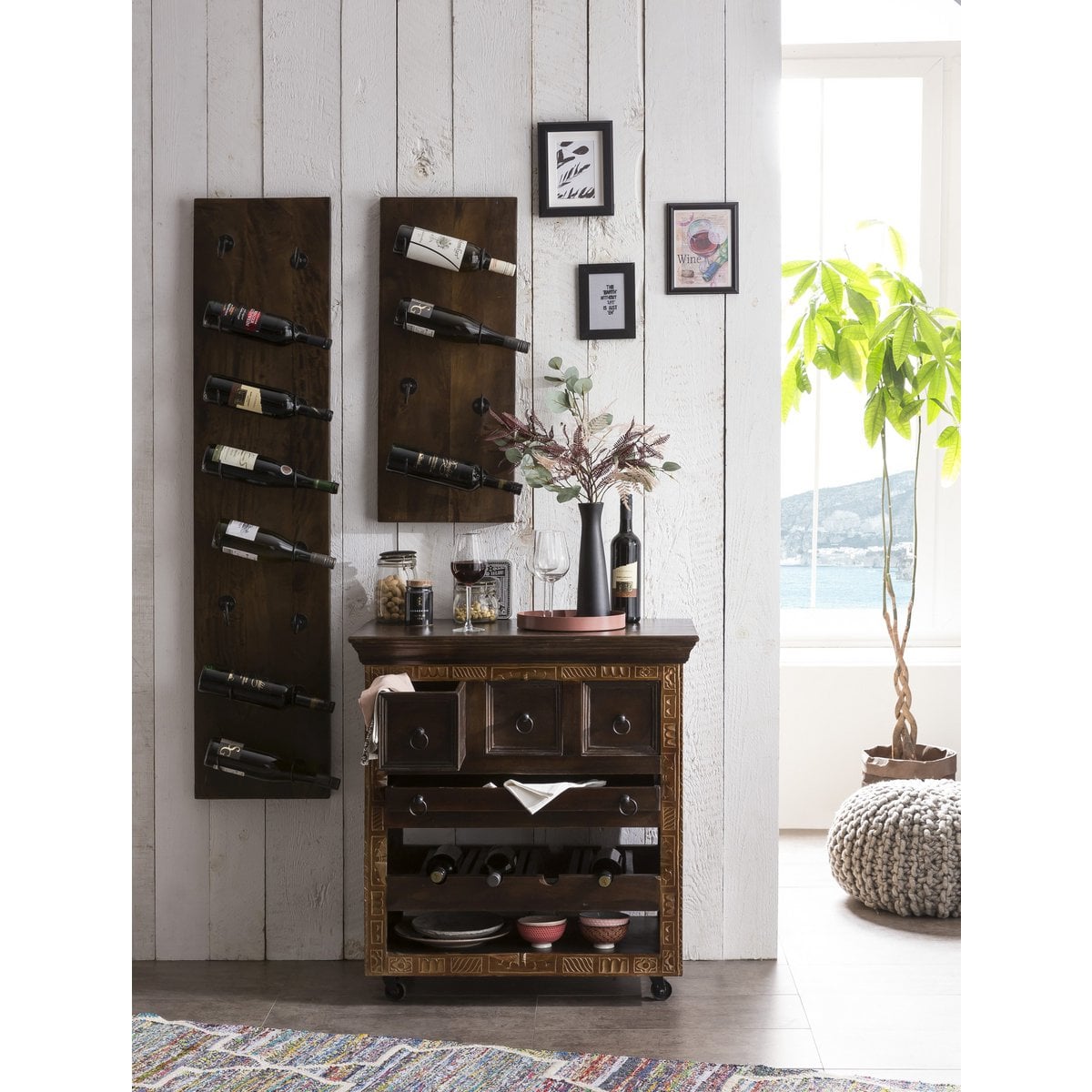 Servierwagen aus Altholz mit Flaschenfach, 78 × 48 × 85 cm | VIA X SELECTION
