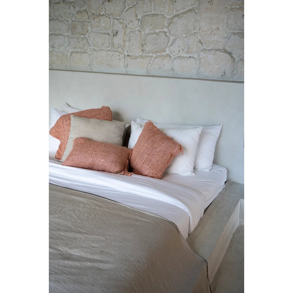 Kissenbezug aus Baumwolle in Lachsrosa, 40 × 40 cm | VIA X SELECTION