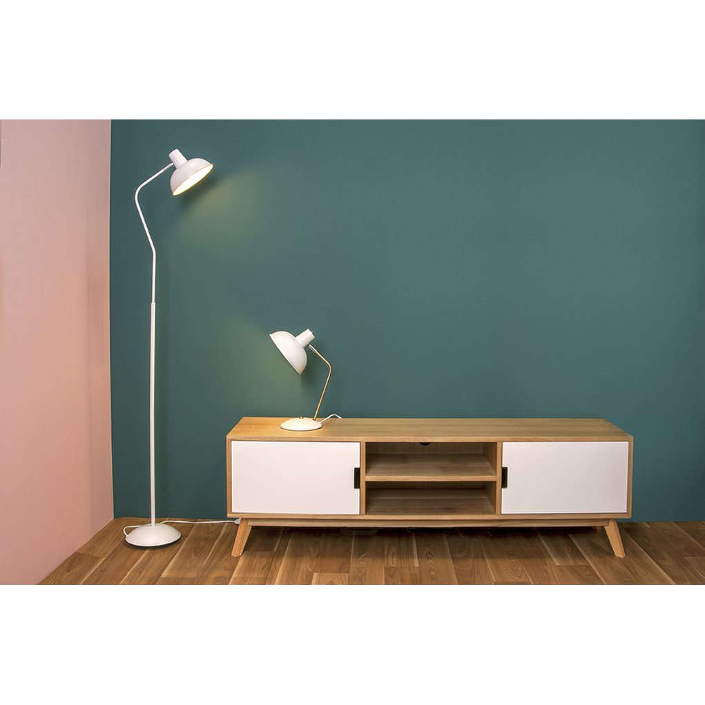 Leitmotiv Hood Tischleuchte in Weiß | VIA X SELECTION