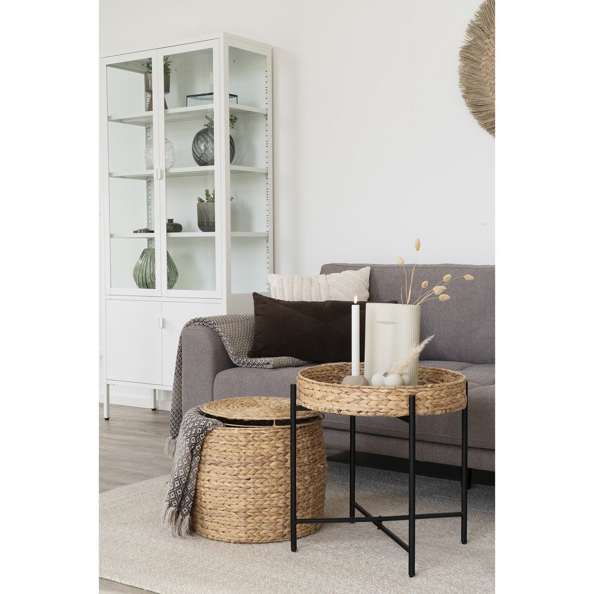 Plaid mit geometrischem Muster in Braun, Beige und Weiß, 130 × 180 cm | VIA X SELECTION