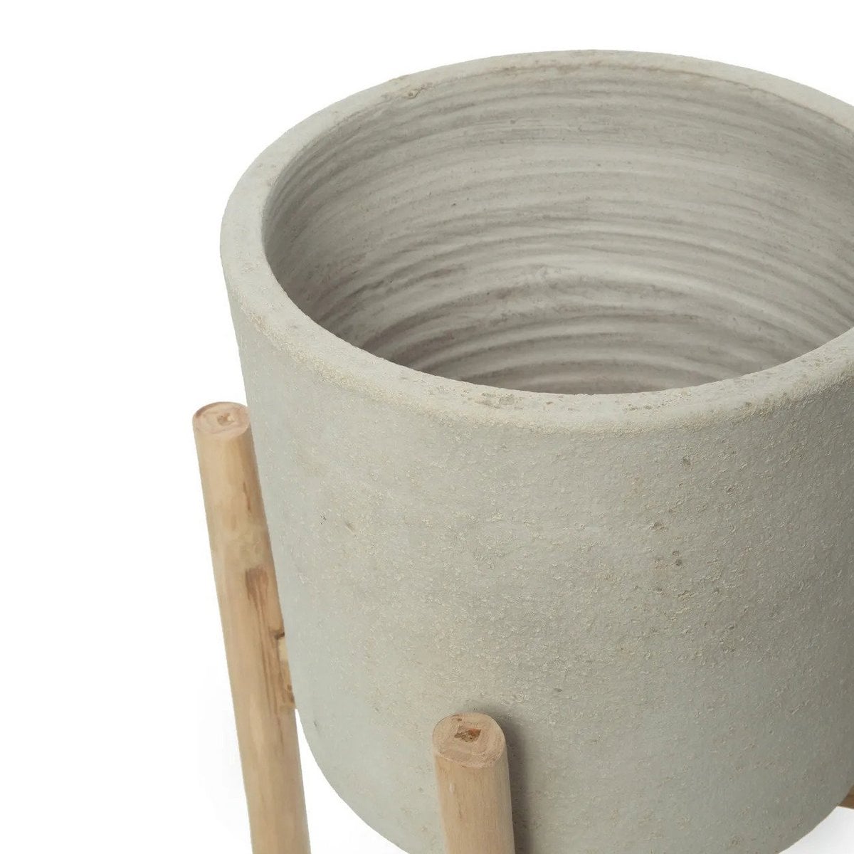 Pflanzgefäß aus Terrakotta auf Teakholzgestell, 28 ×, 28 × 36 cm | VIA X SELECTION
