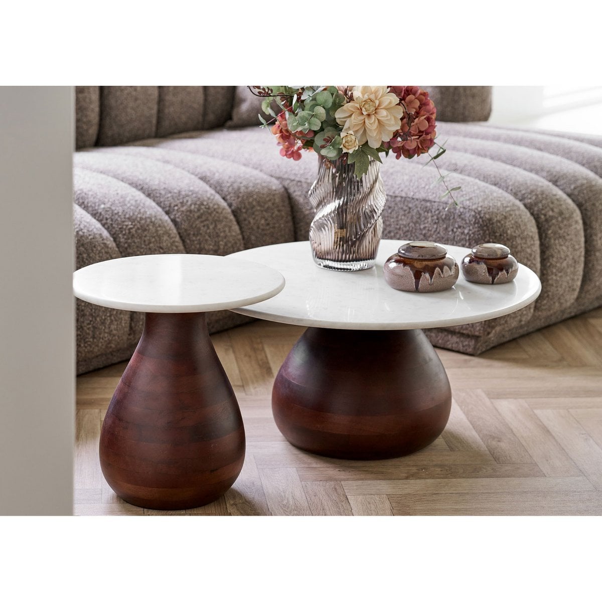 Runder Beistelltisch aus Marmor und Mangoholz, Ø, 40 × 41 cm | VIA X SELECTION