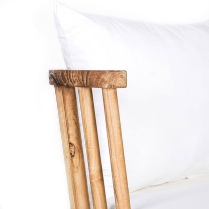 Loungesessel aus recyceltem Teakholz in Naturweiß mit skulpturalem Rahmen | VIA X SELECTION