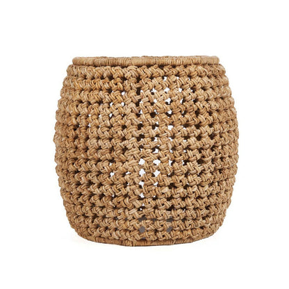 Geflochtener Hocker aus Bananenblatt natur mit geschlossener Form | VIA X SELECTION